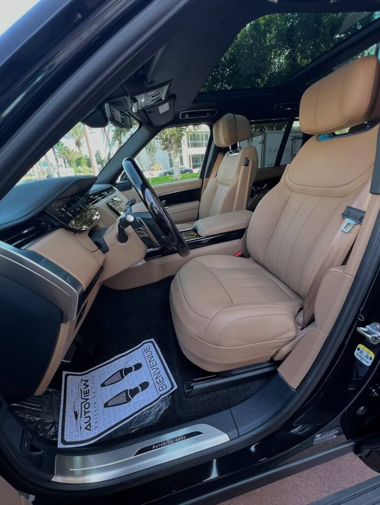 Range rover autobiography
