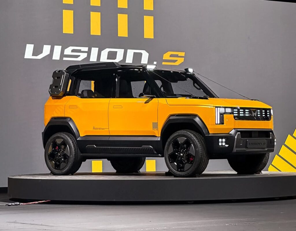 Mahindra Vision S – India’s Stylish Futuristic SUV 3 Mahindra vision s