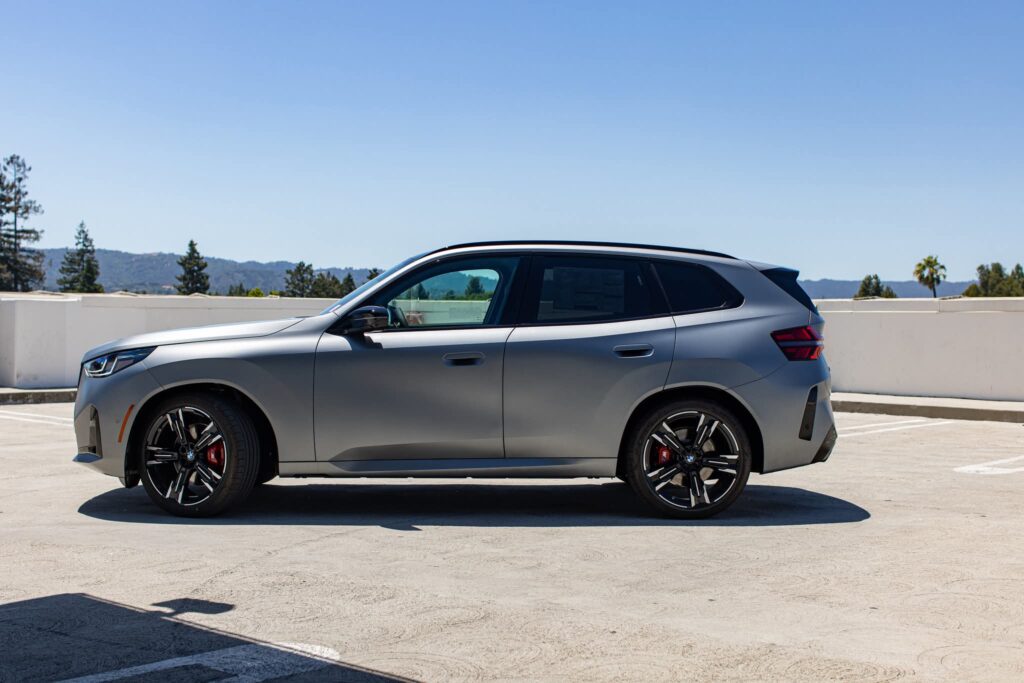 🚘 2025 BMW X3 M50 – Frozen Pure Grey 4 2025 BMW X3 M50 – Frozen Pure Grey
